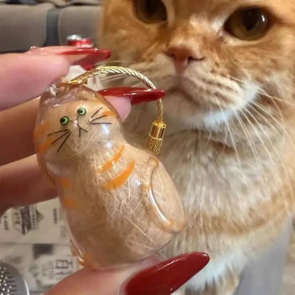 Charming Transparent Cat Hair Storage Keychain Pendant - Perfect Memorial Souvenir for Cat Lovers